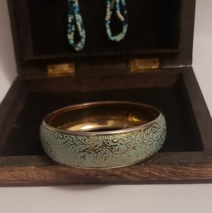 Bangle and earring set